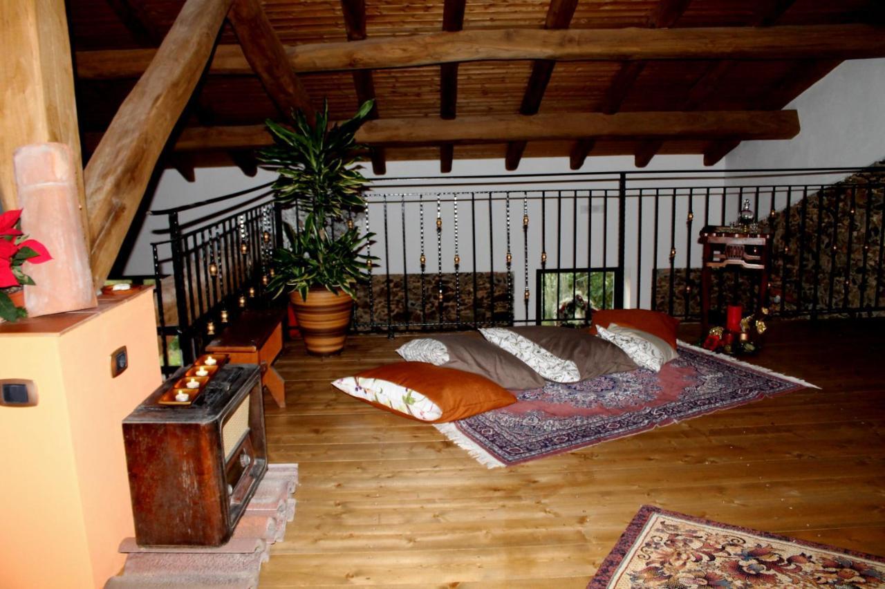 Antico Casale Bed & Breakfast Gioiosa Marea Ngoại thất bức ảnh