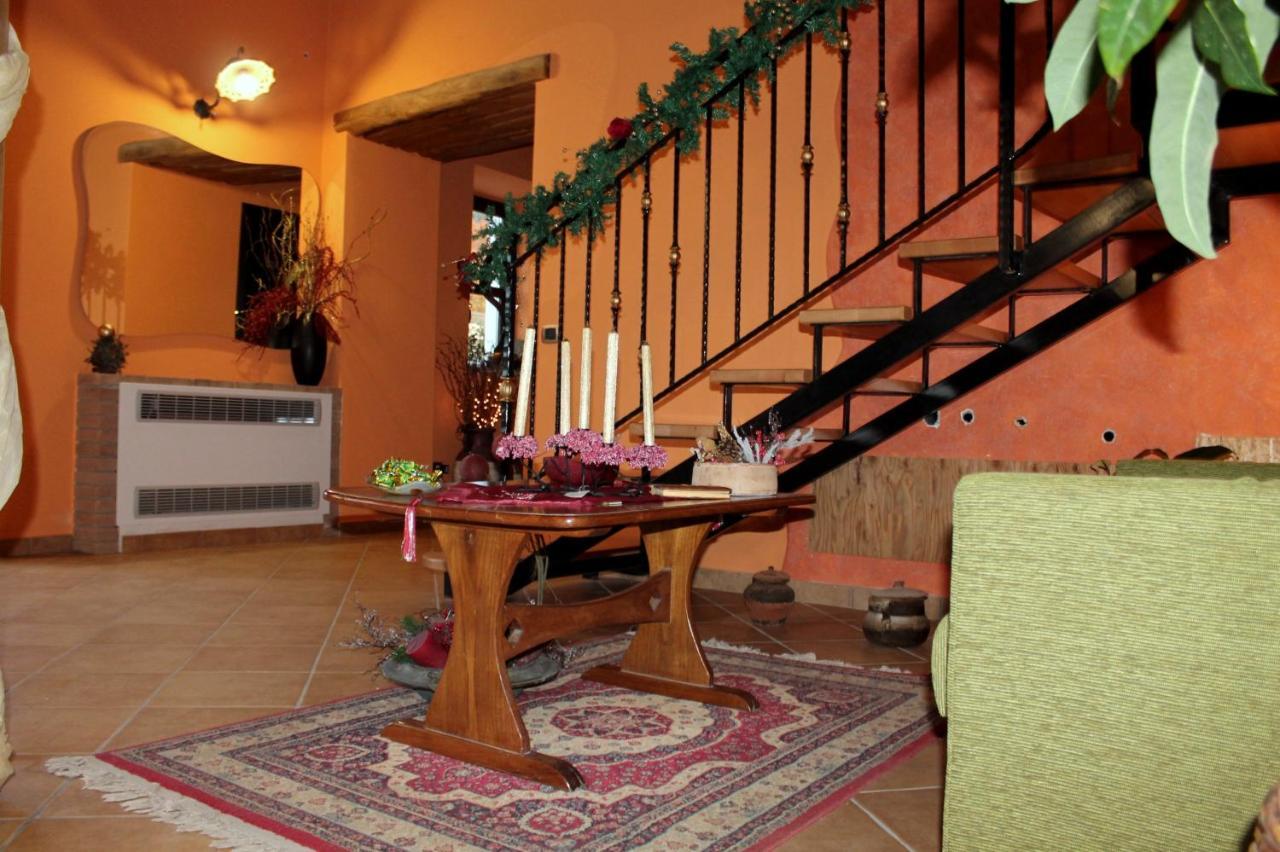 Antico Casale Bed & Breakfast Gioiosa Marea Ngoại thất bức ảnh